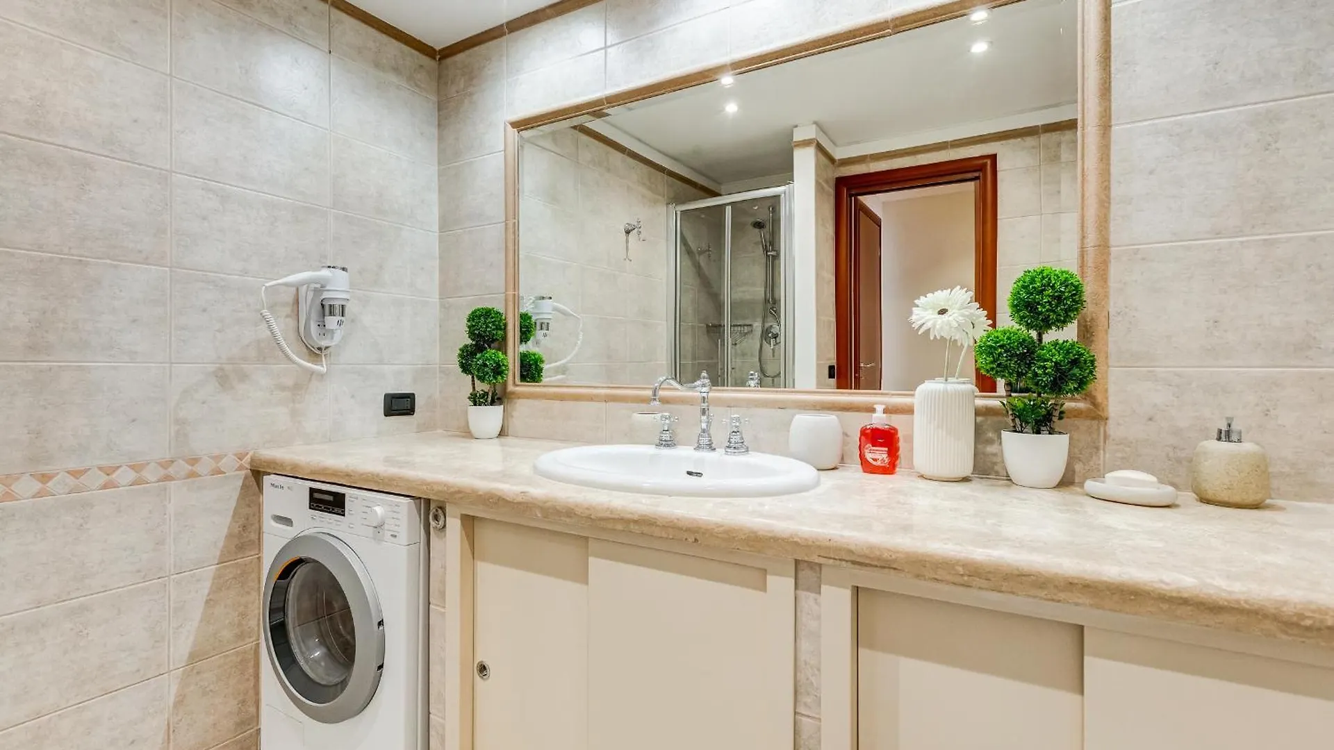 Serenity Home Central Station Roma Apartamento